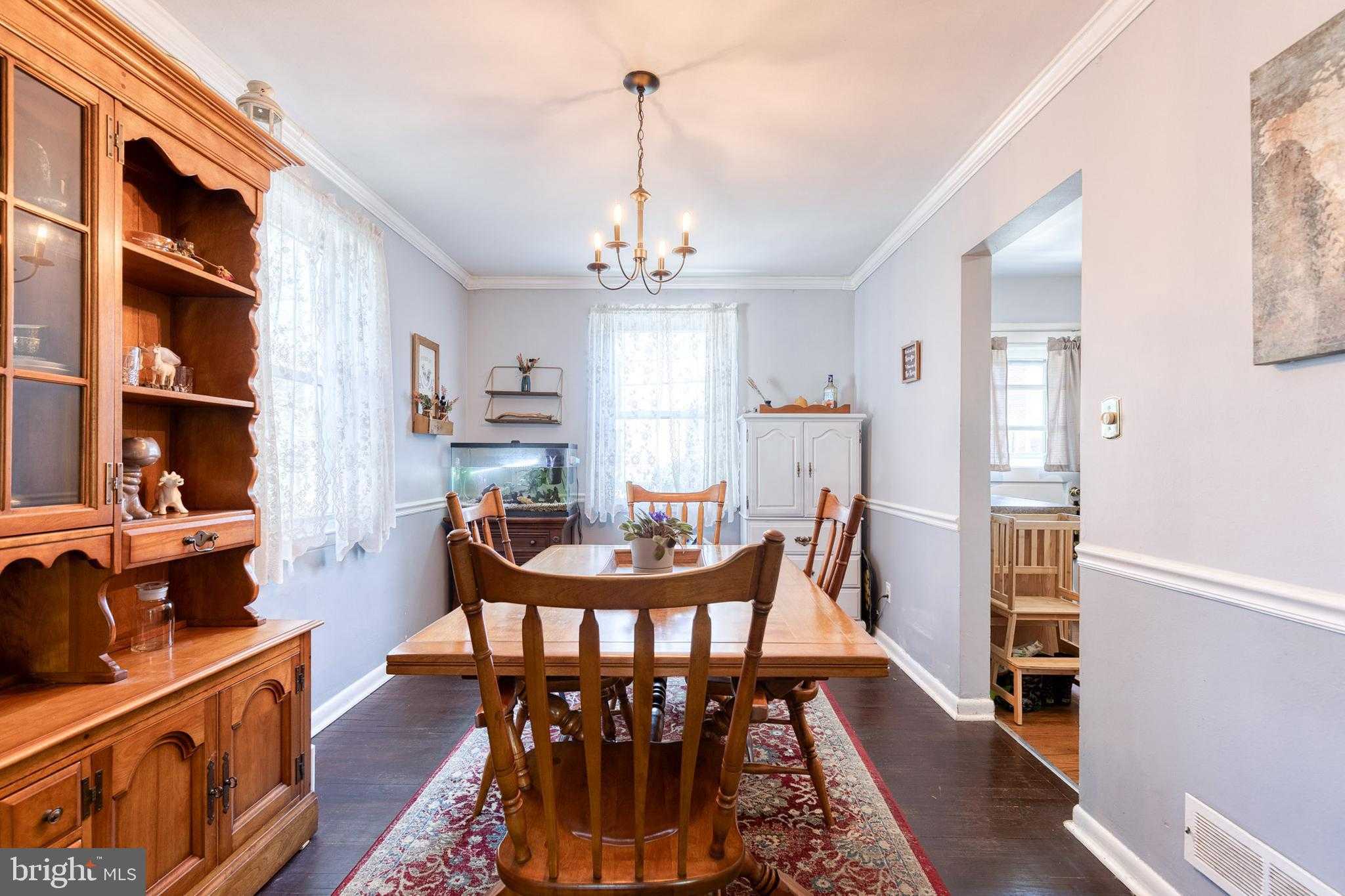 3708 Keene Ave photo 5