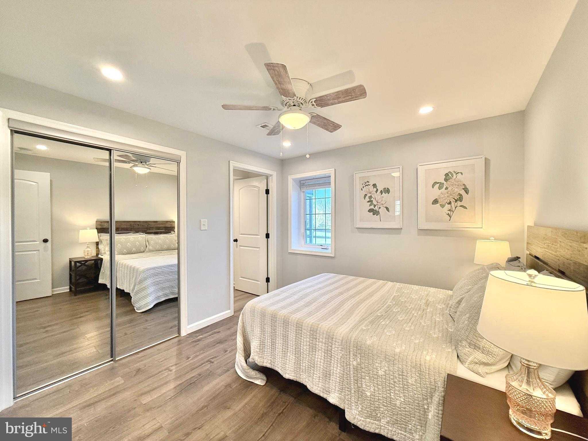 152 Twisted Oak Ln photo 32