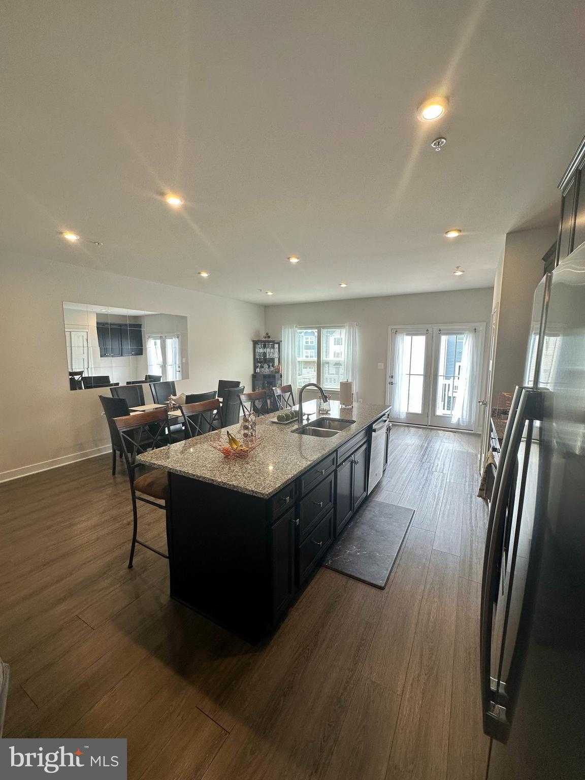 2524 Schooner Way photo 3