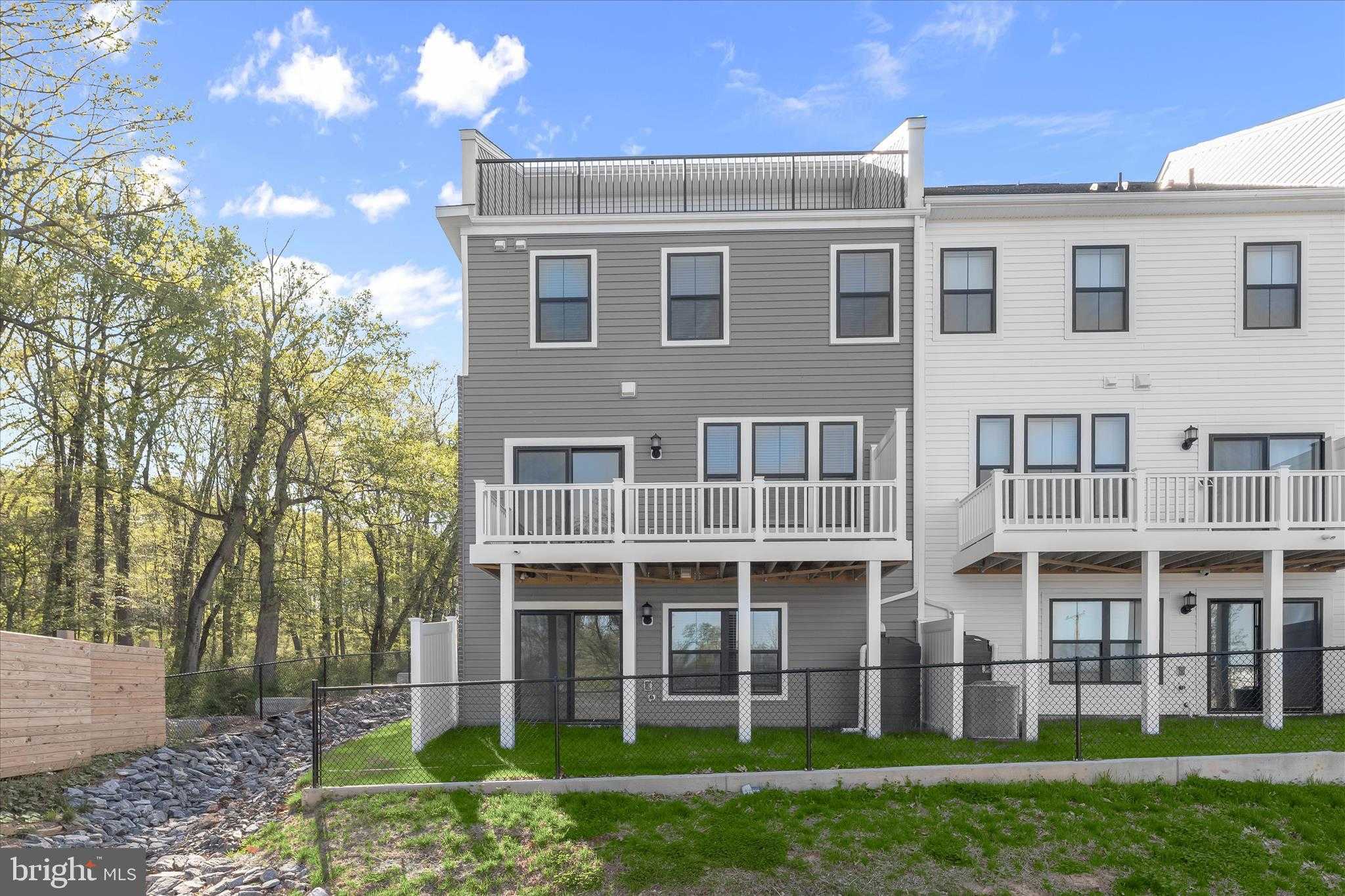 11809 Summer Woods Pl photo 44