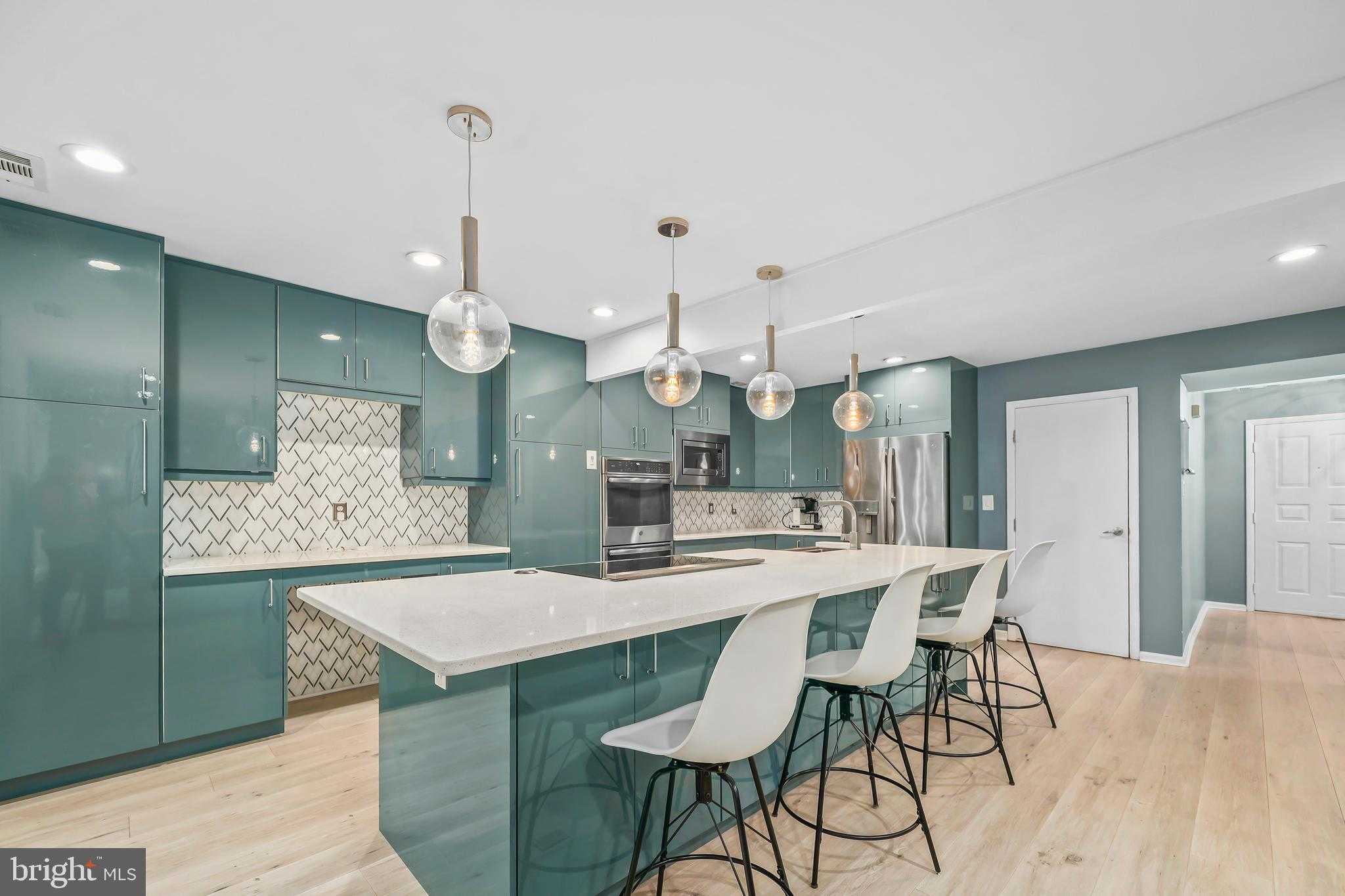 2319 Glade Bank Way photo 5