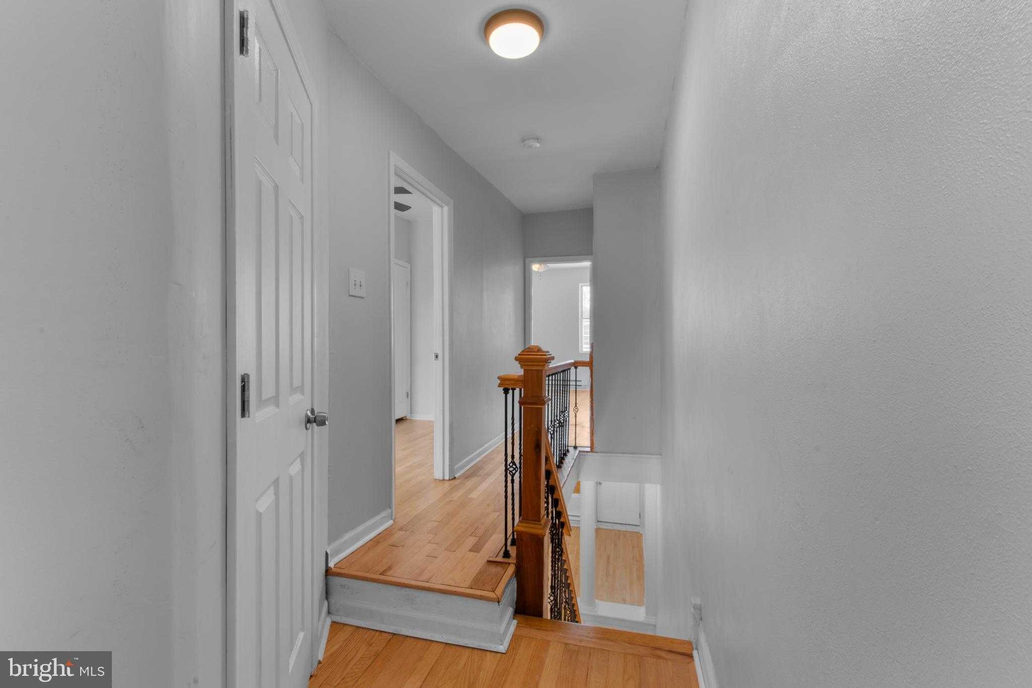 2545 N Marshall St photo 13