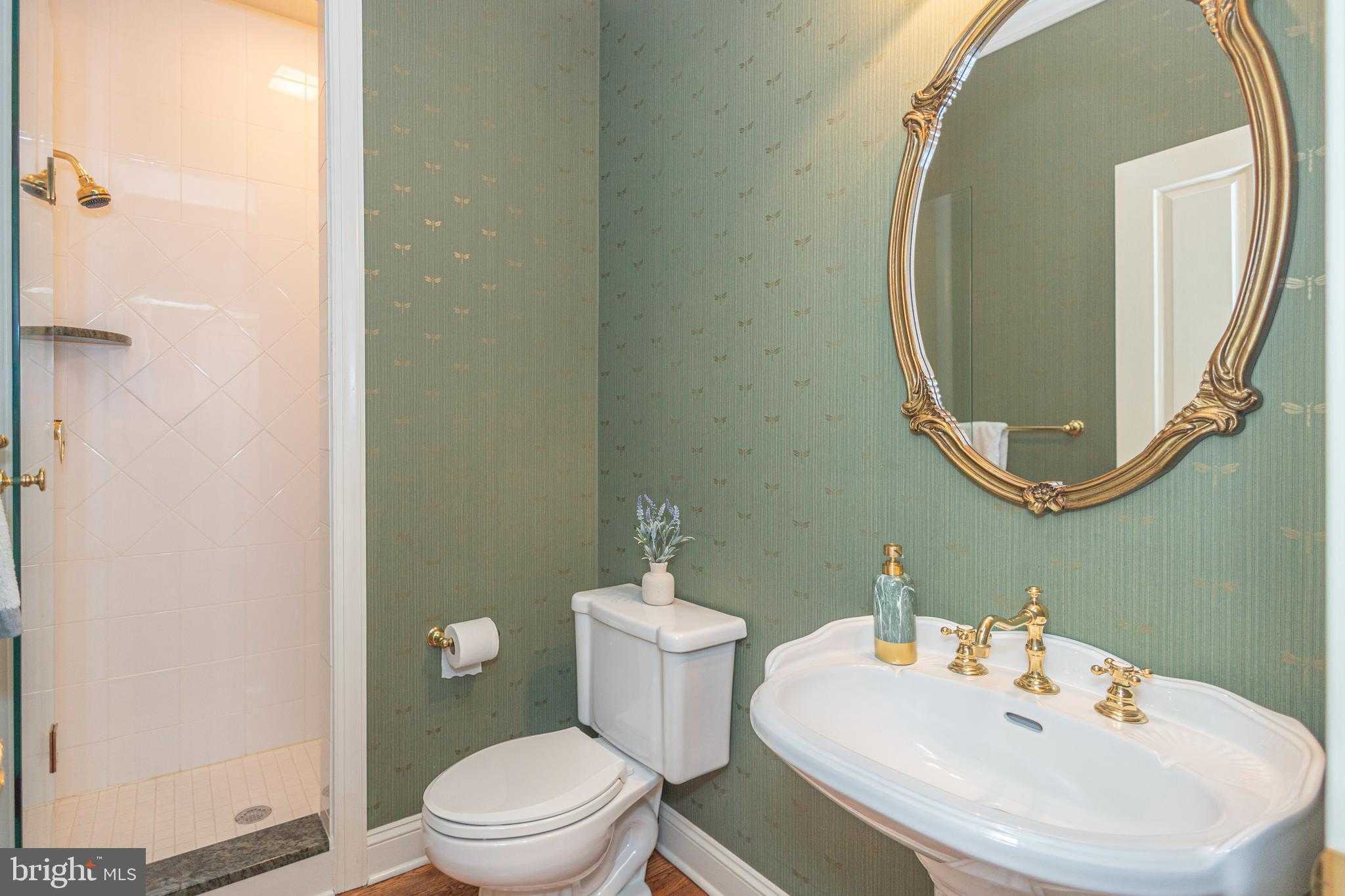 29 Juniper CT photo 18