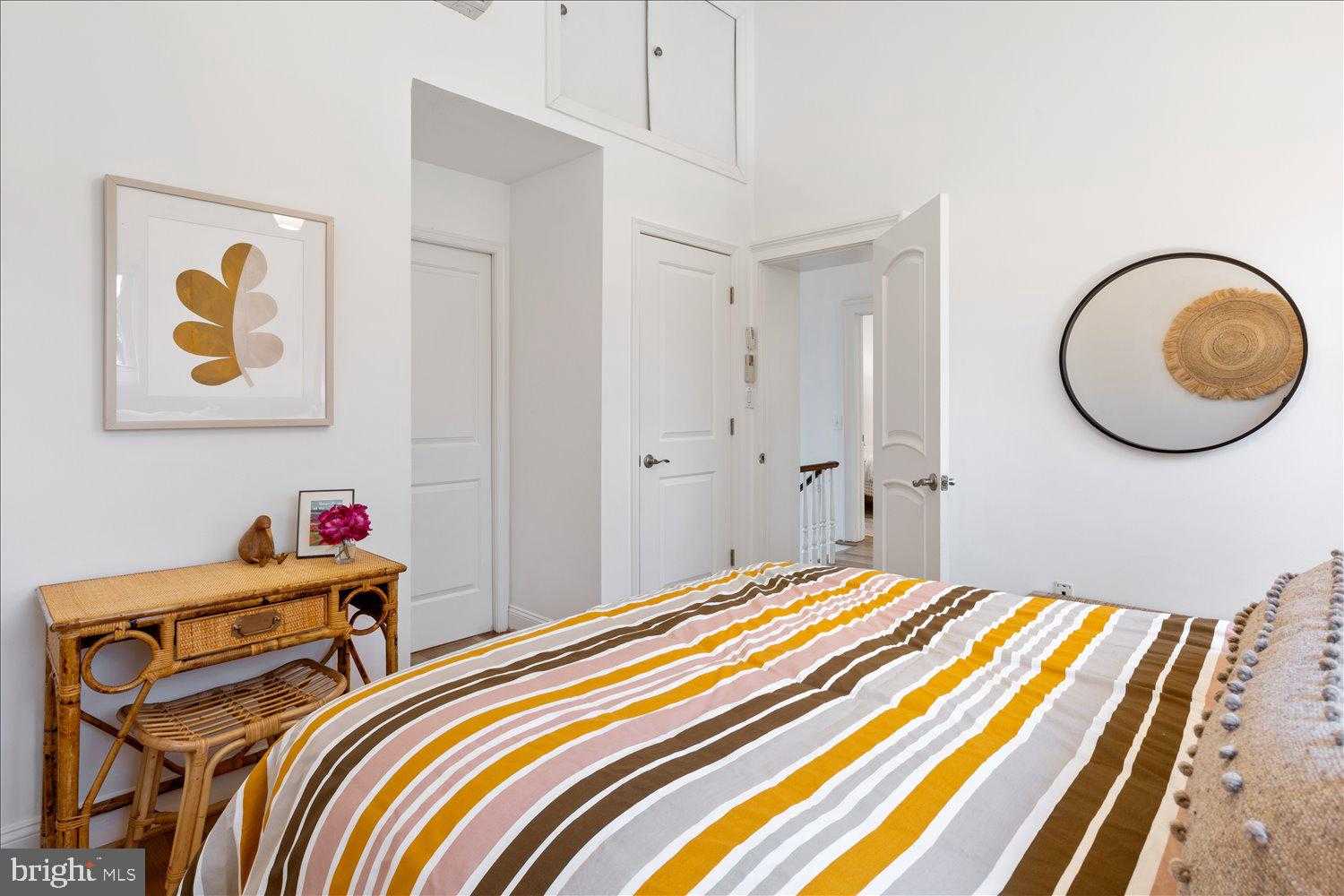 203 9th St SE photo 31