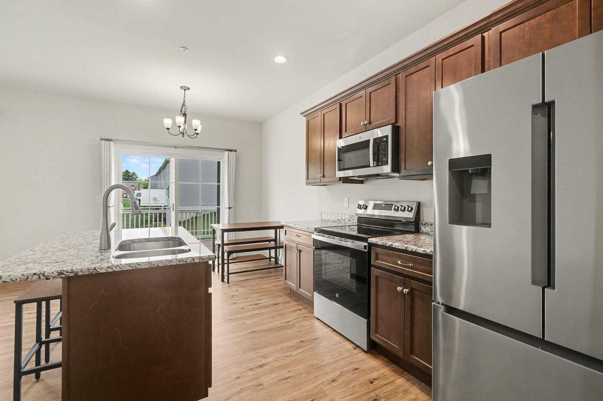 104 Magnolia Dr photo 5