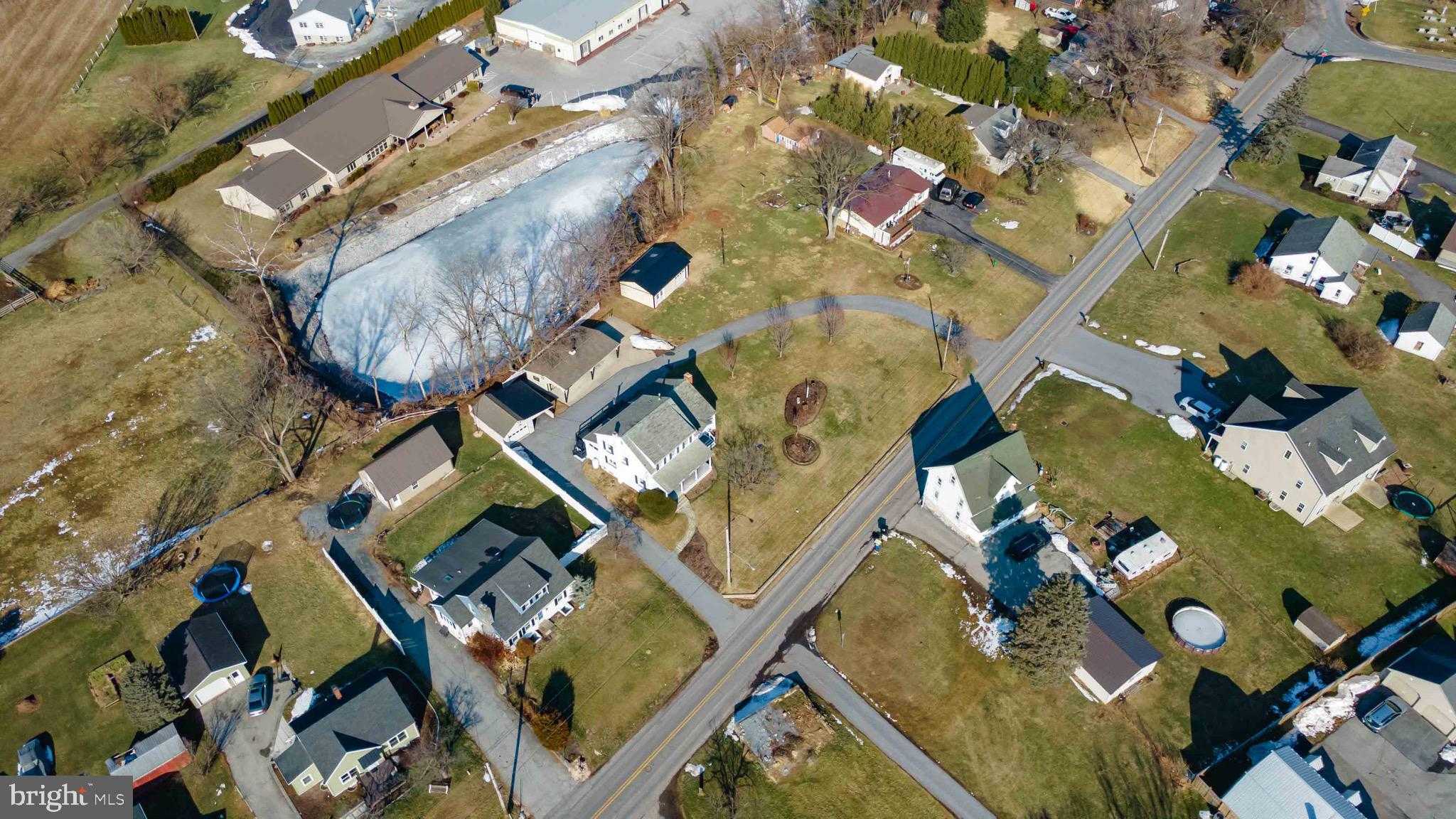 31 Hershey Ave photo 74