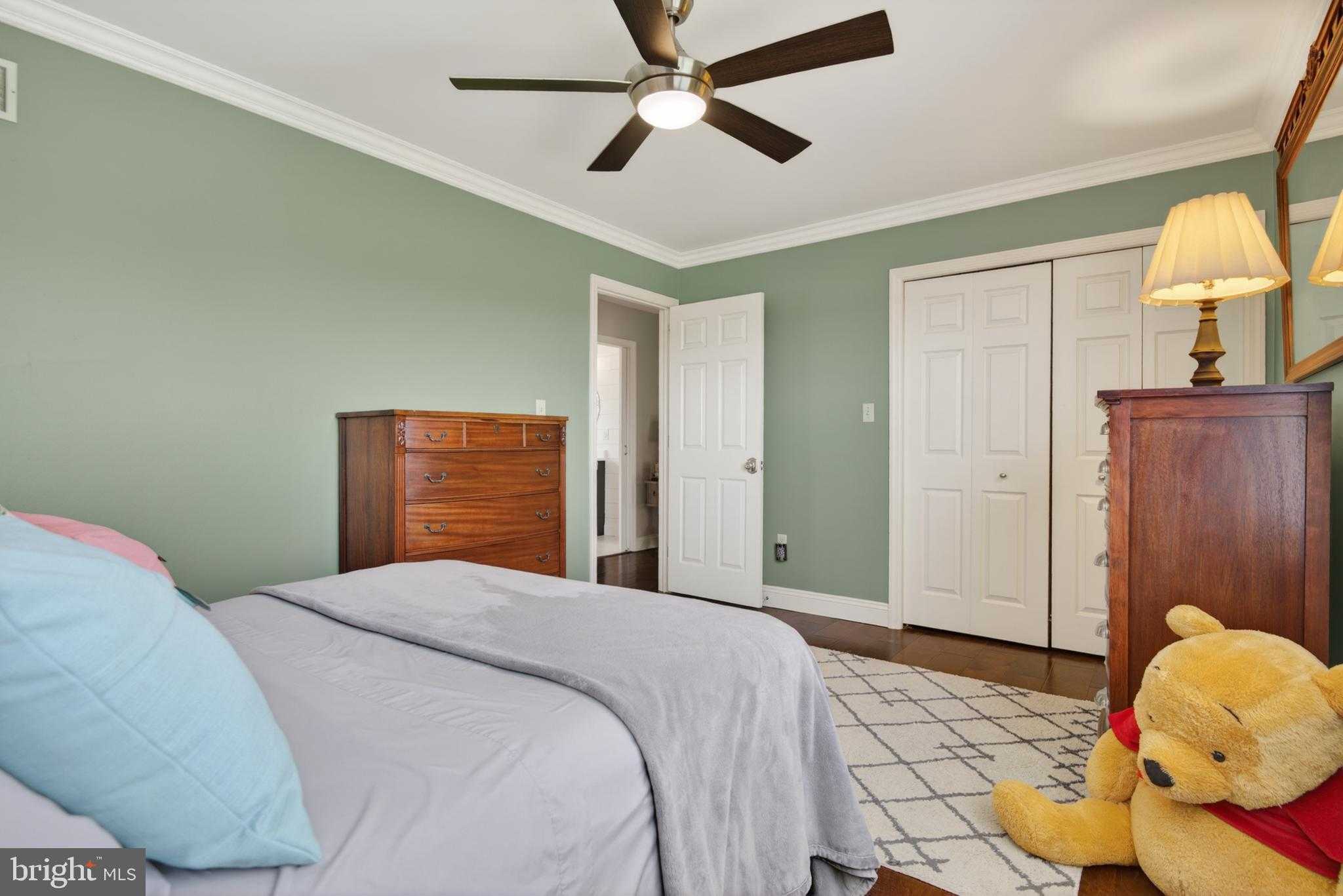 205 Cambridge Dr photo 34