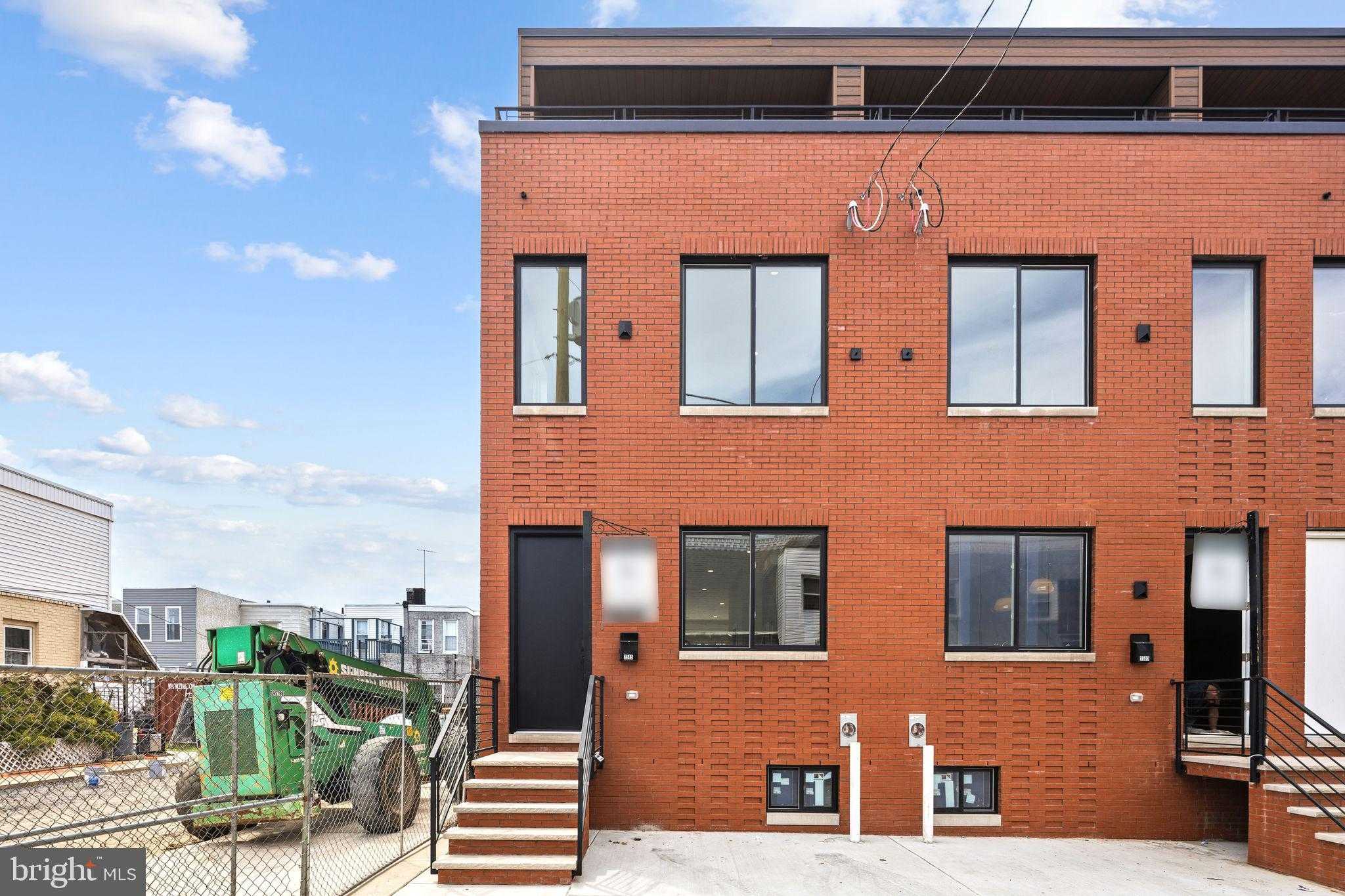 2509 E Elkhart St photo 27