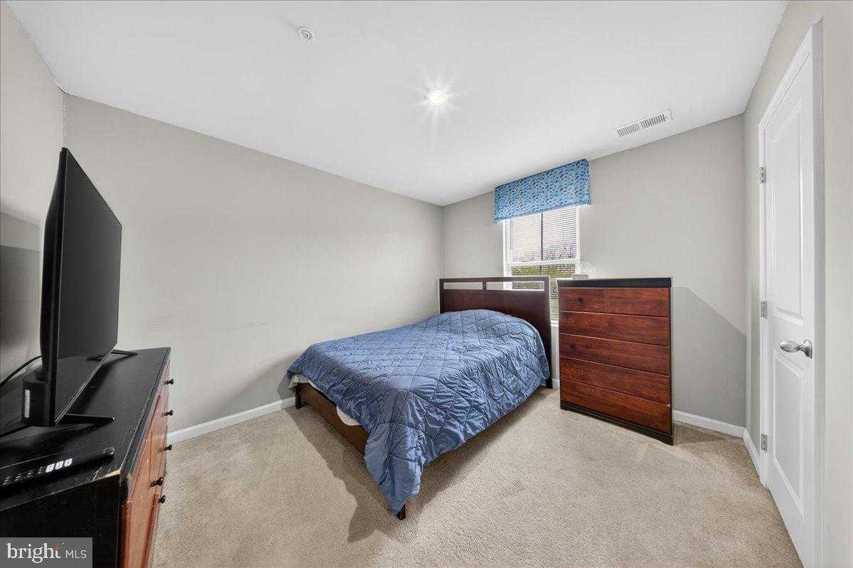 2 Ridgely Forest Dr photo 20