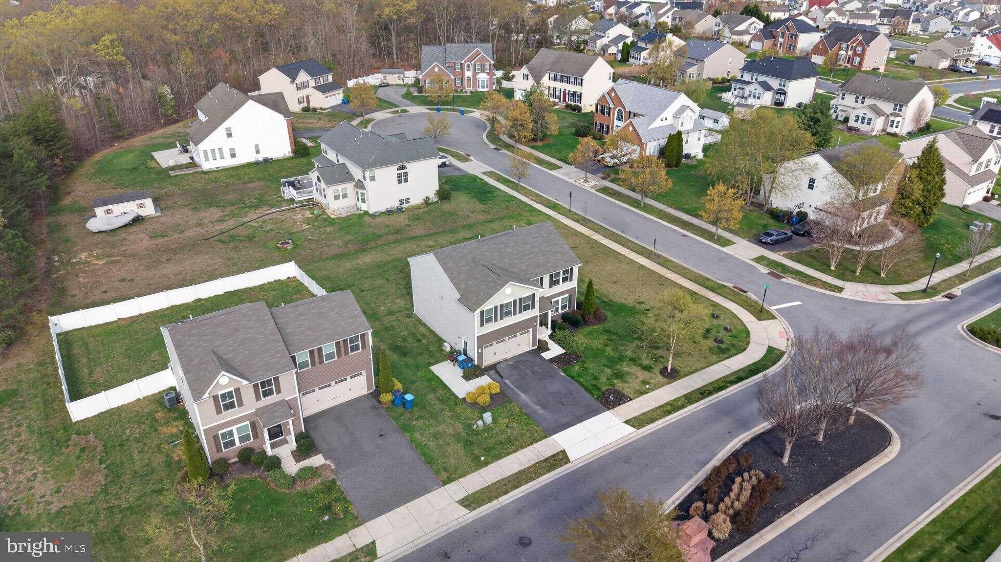 2 Ridgely Forest Dr photo 34