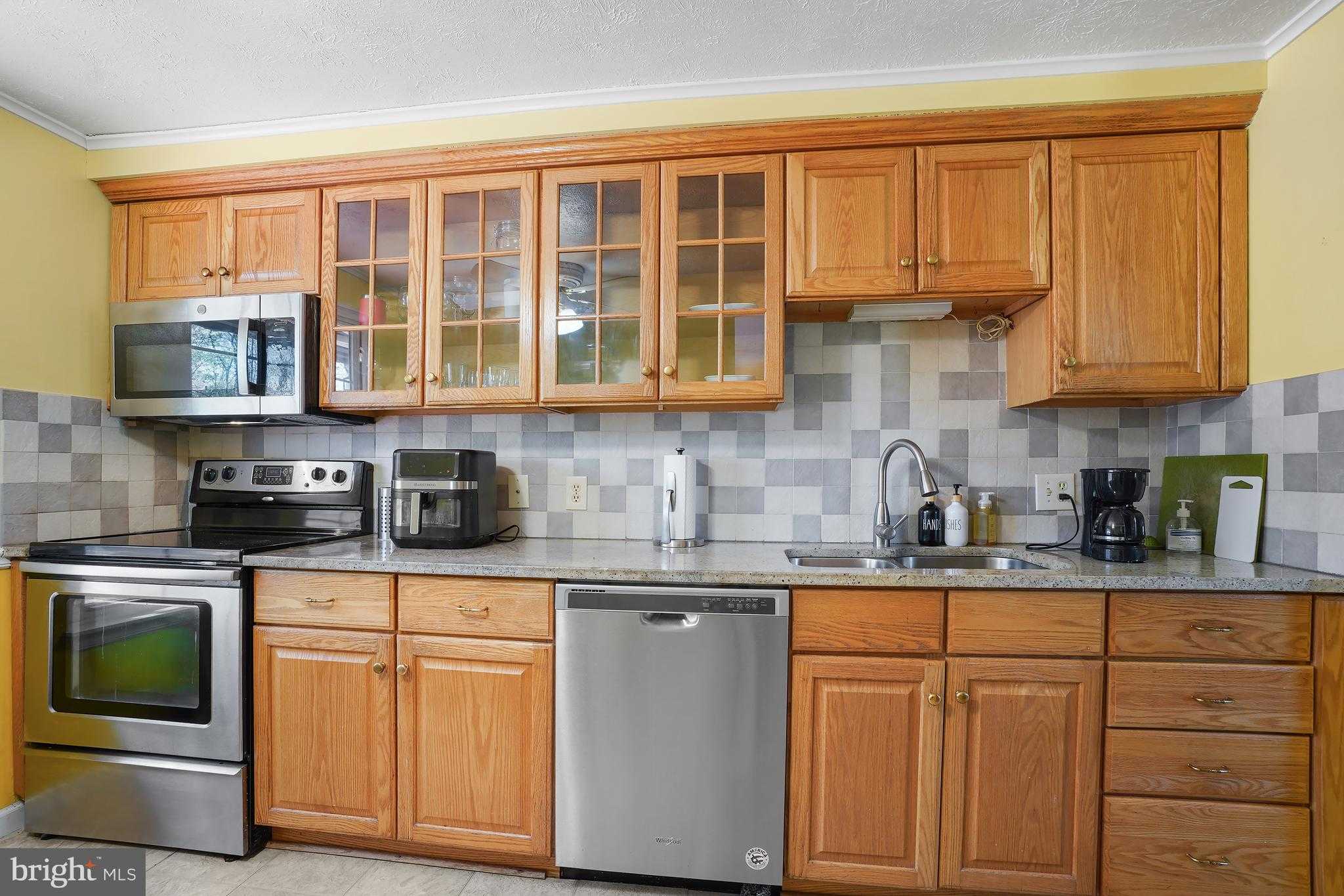 7719 Prince Hall CT photo 12