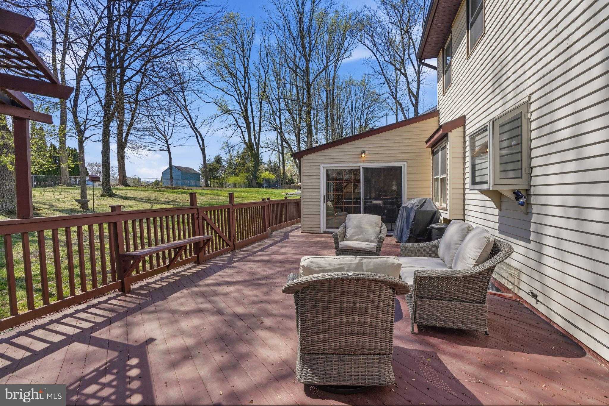 739 Bridgeview Rd photo 31