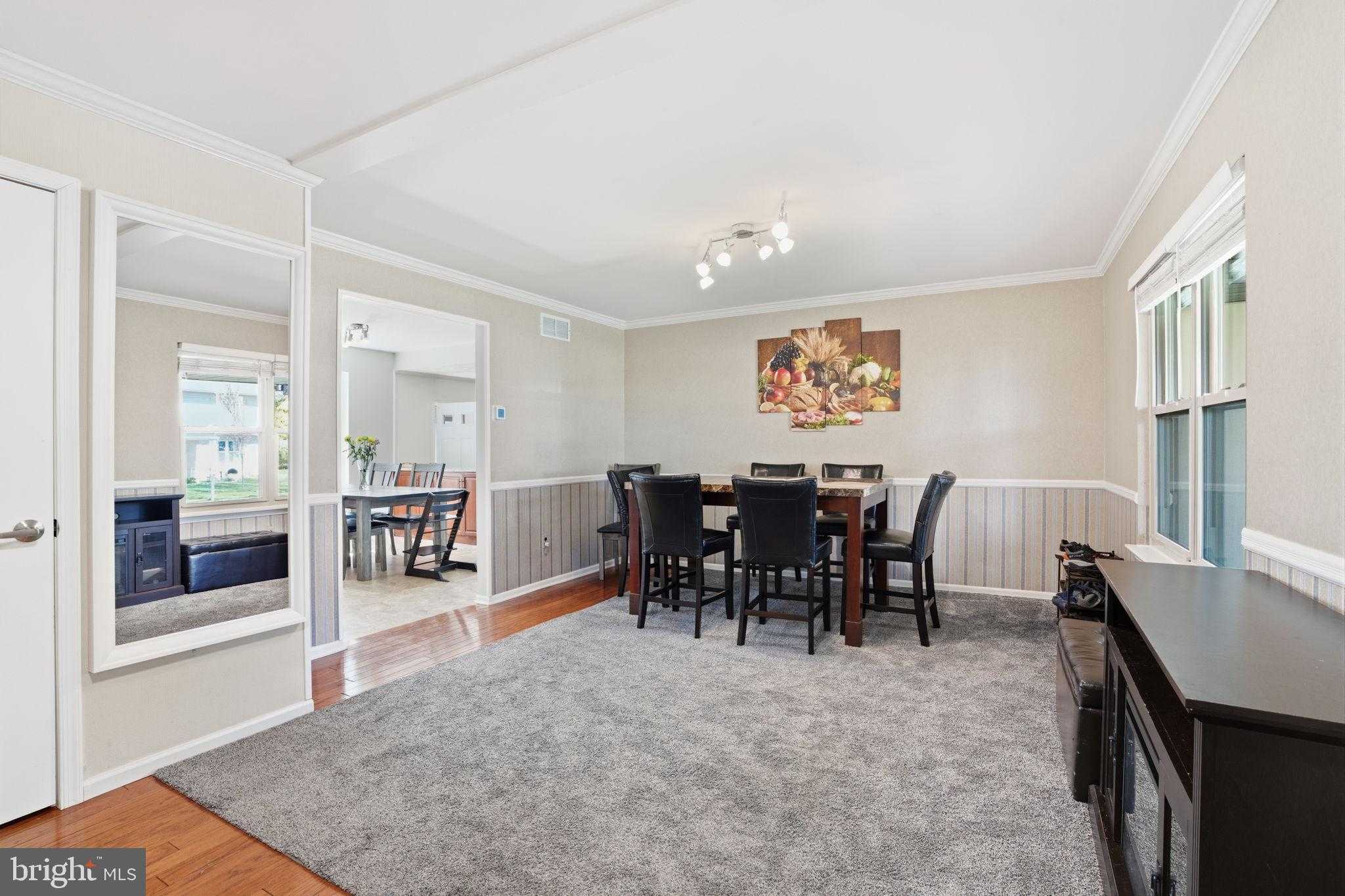 739 Bridgeview Rd photo 7