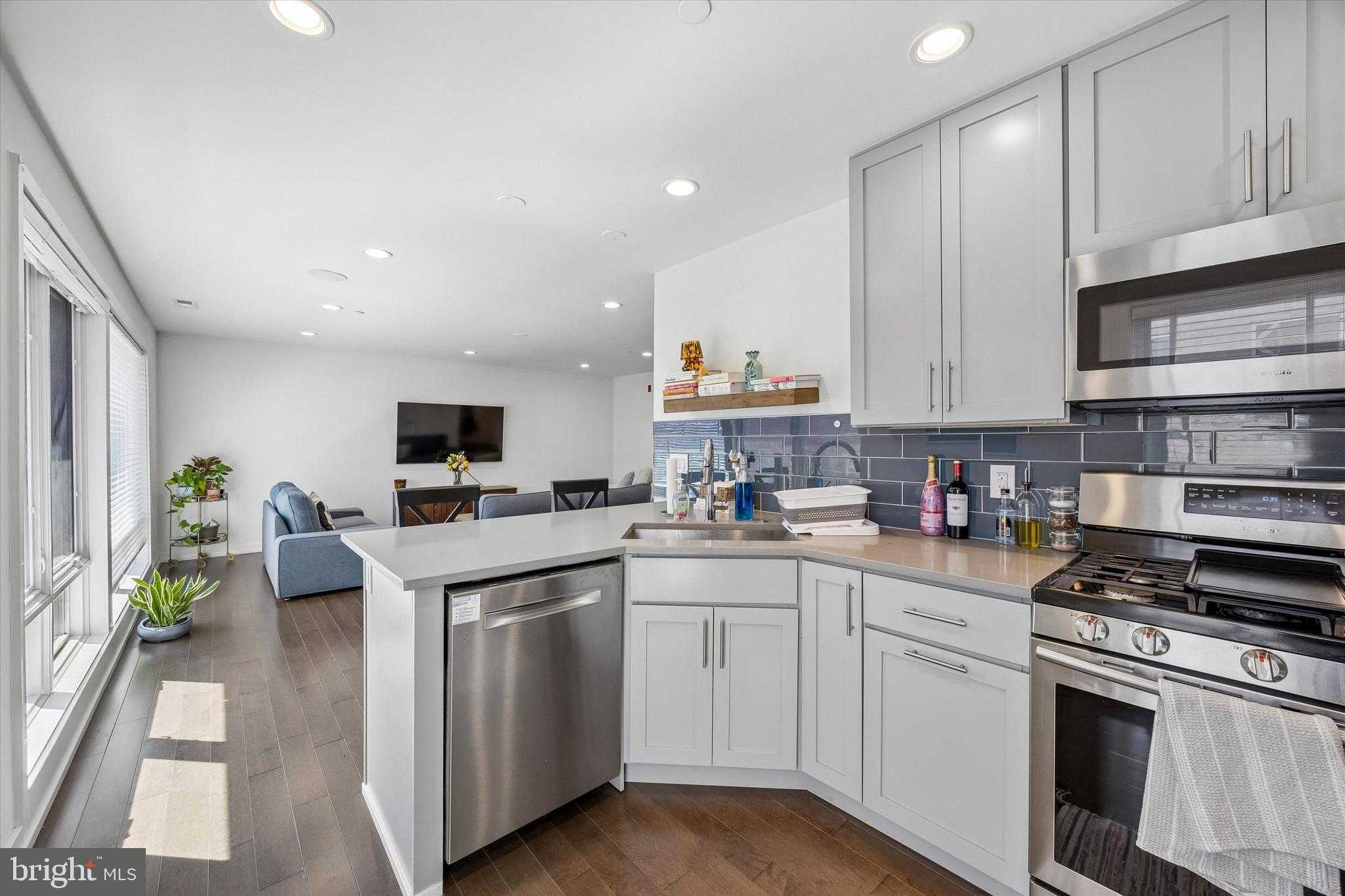 728 S Sartain St Unit 3 photo 14