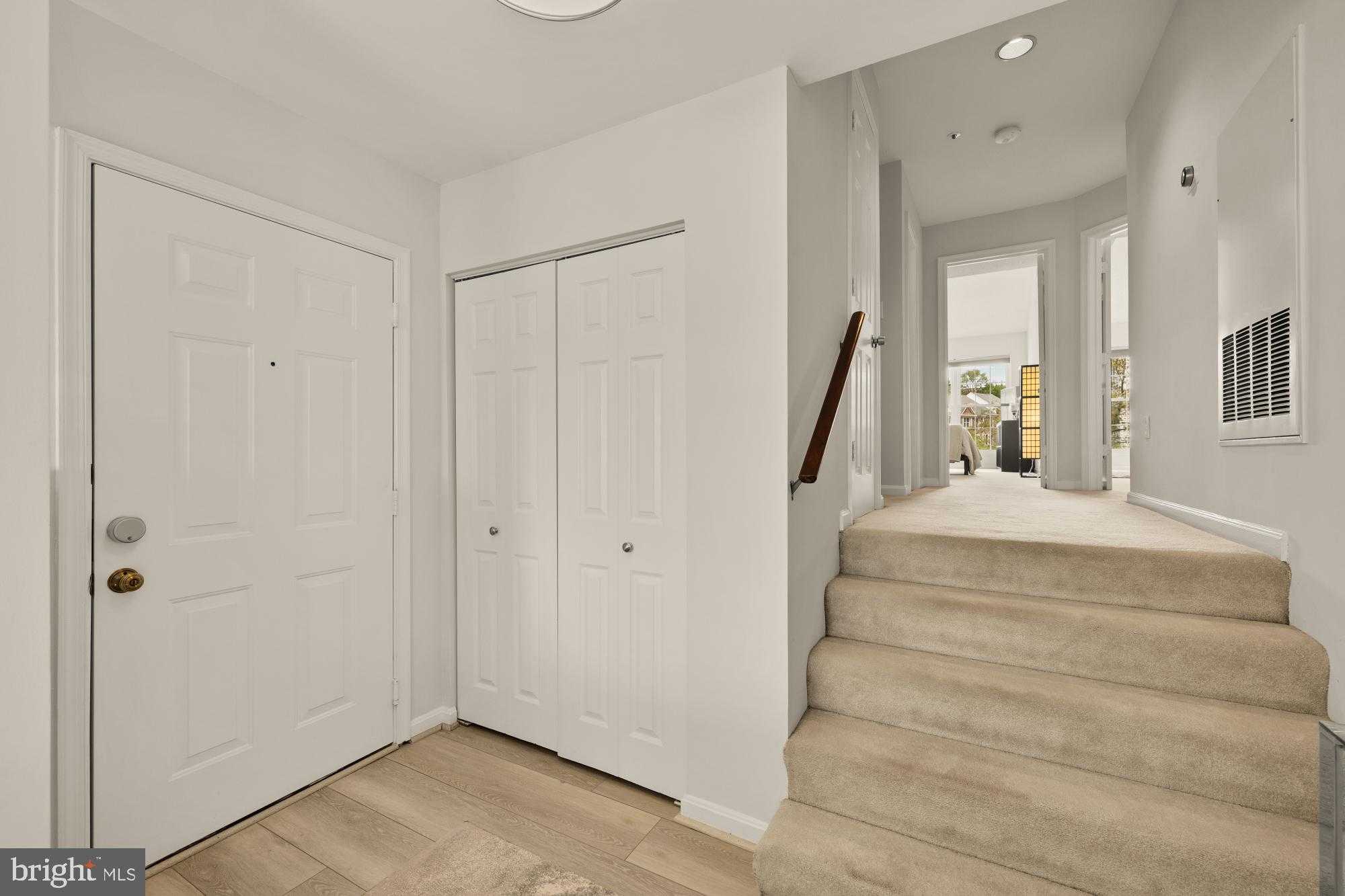 257 S Pickett St Apt 402 photo 5