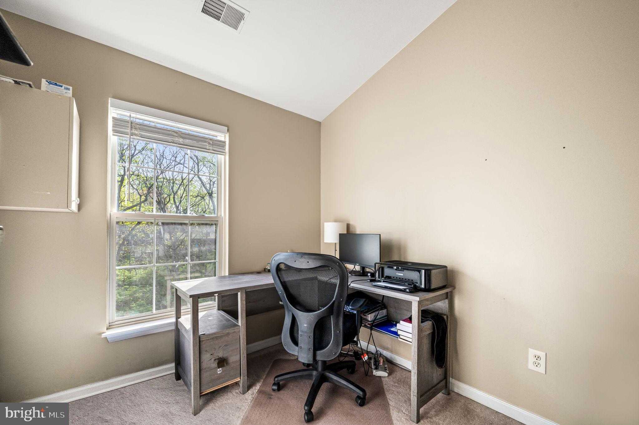 588 COACH HILL COURT photo 13