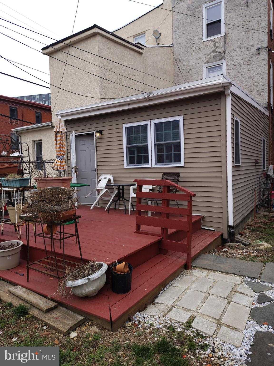 1540 N 15th St photo 23