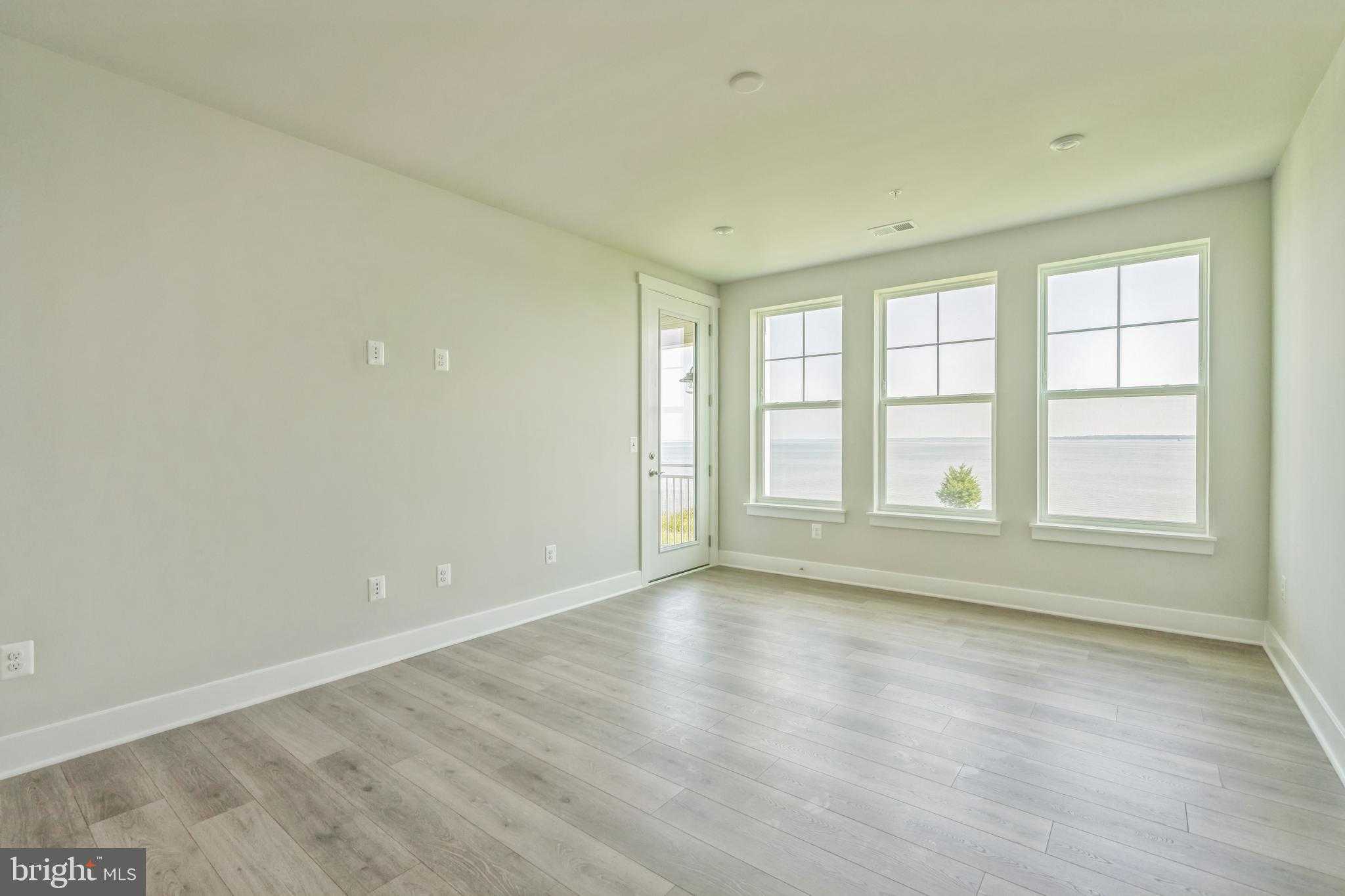 102 Boatswain Way photo 15