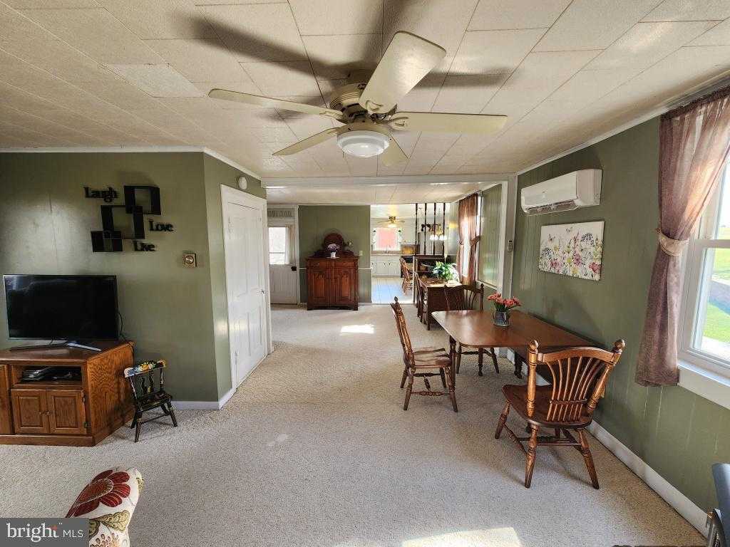 2575 Valley Rd photo 19