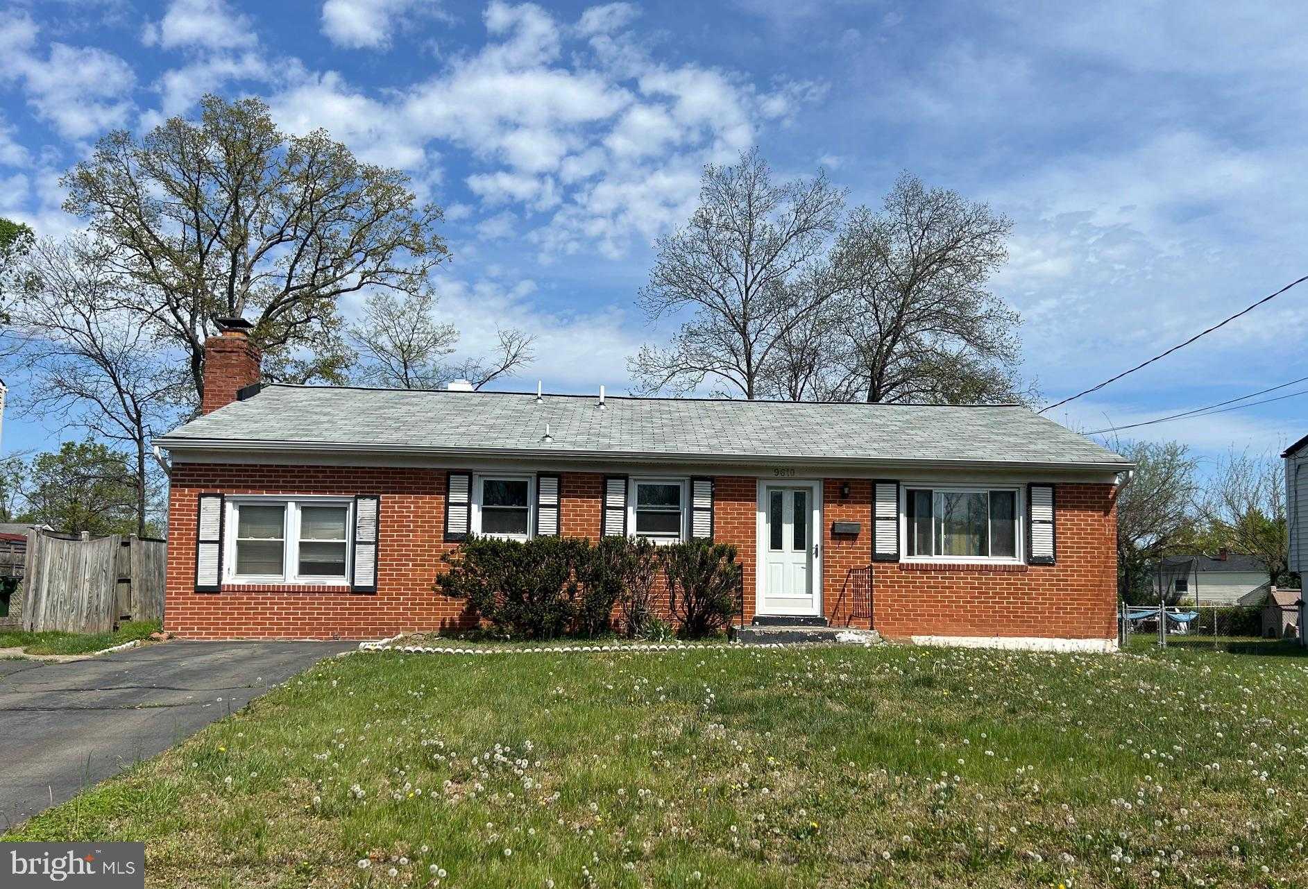 9610 Norfolk St, Manassas