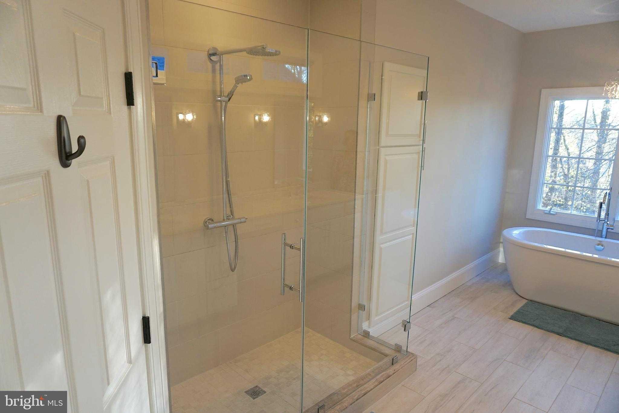 20269 Island View CT photo 23