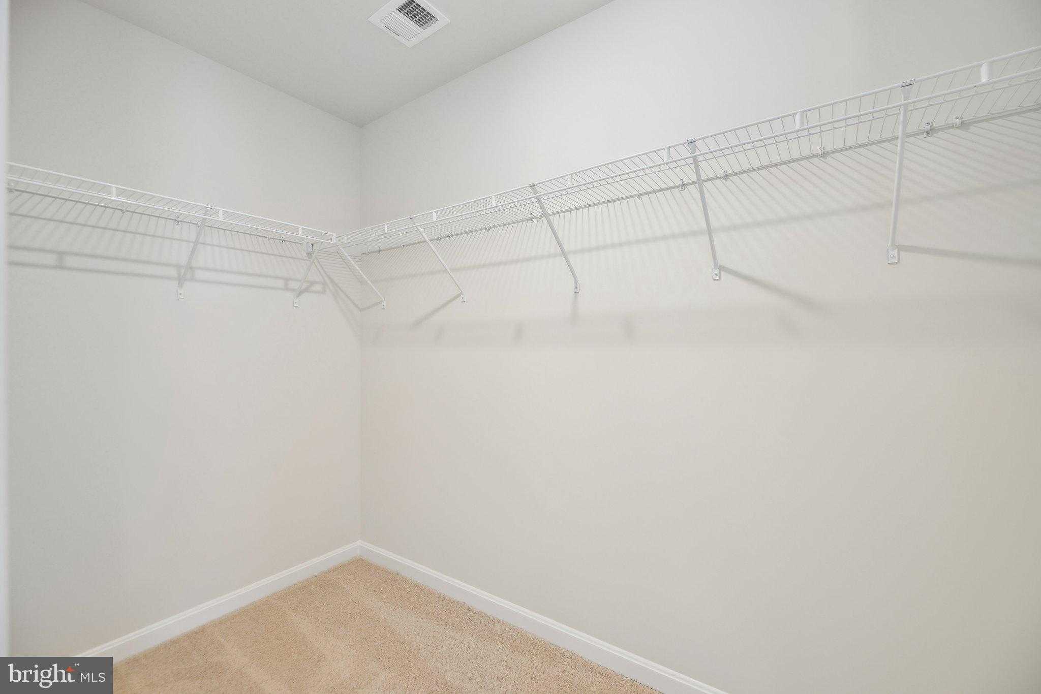 118 Baker St photo 27