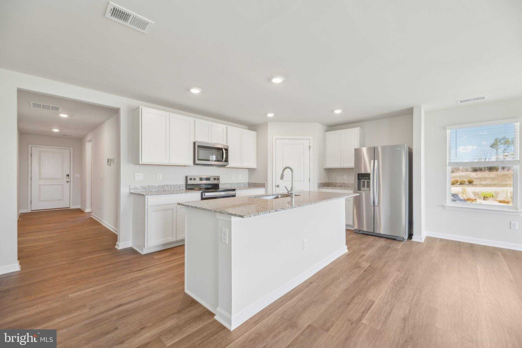 118 Baker St photo 8