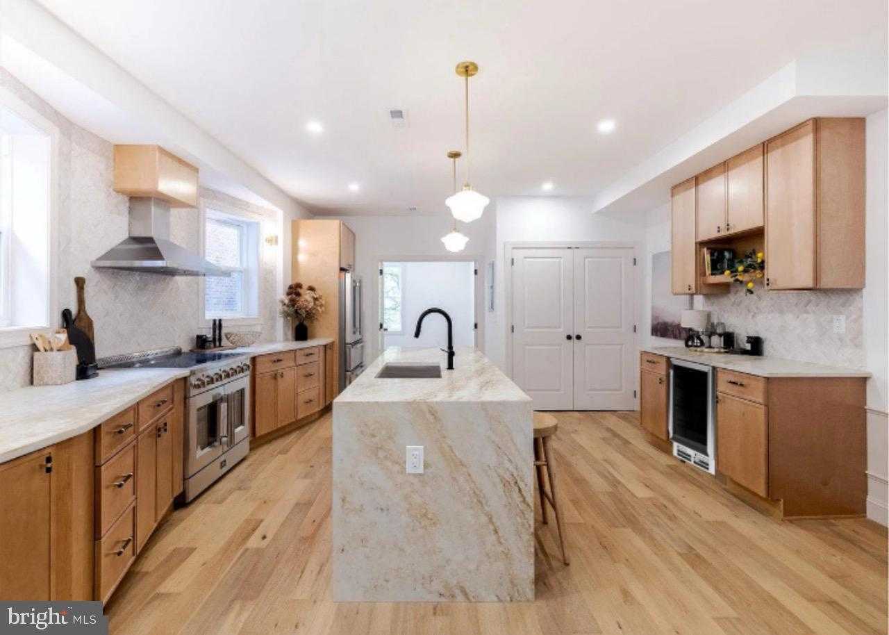 413 S 51st St photo 10