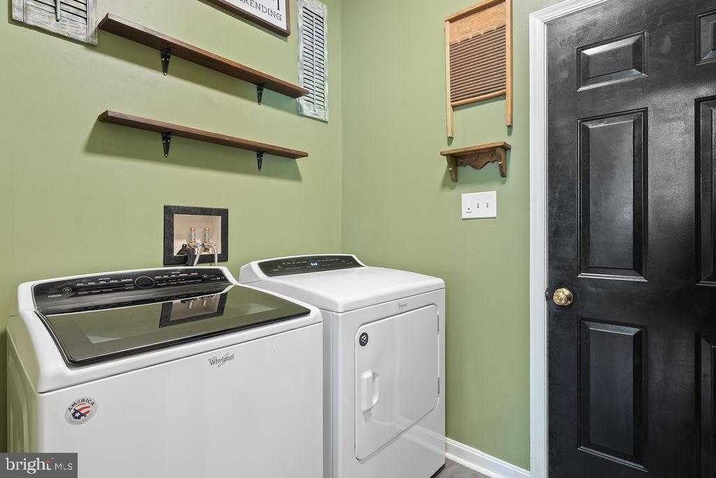 1387 Charleston St photo 19