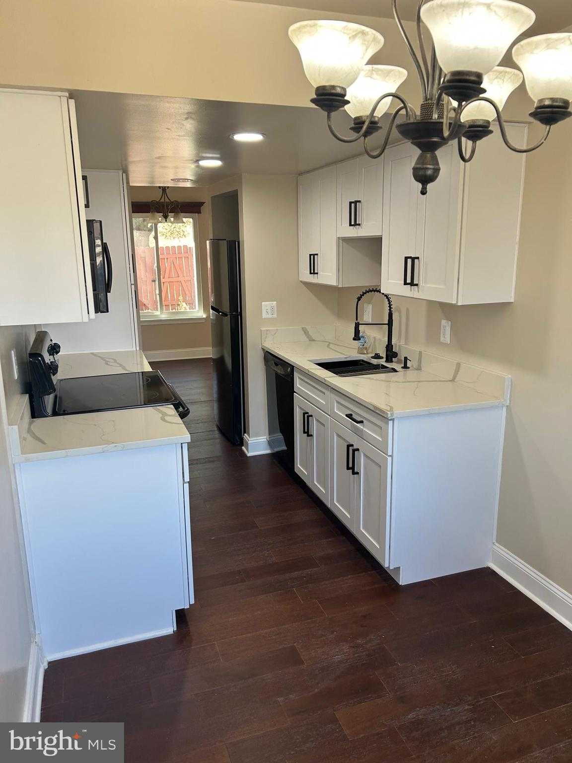 10022 Wedge Way photo 15