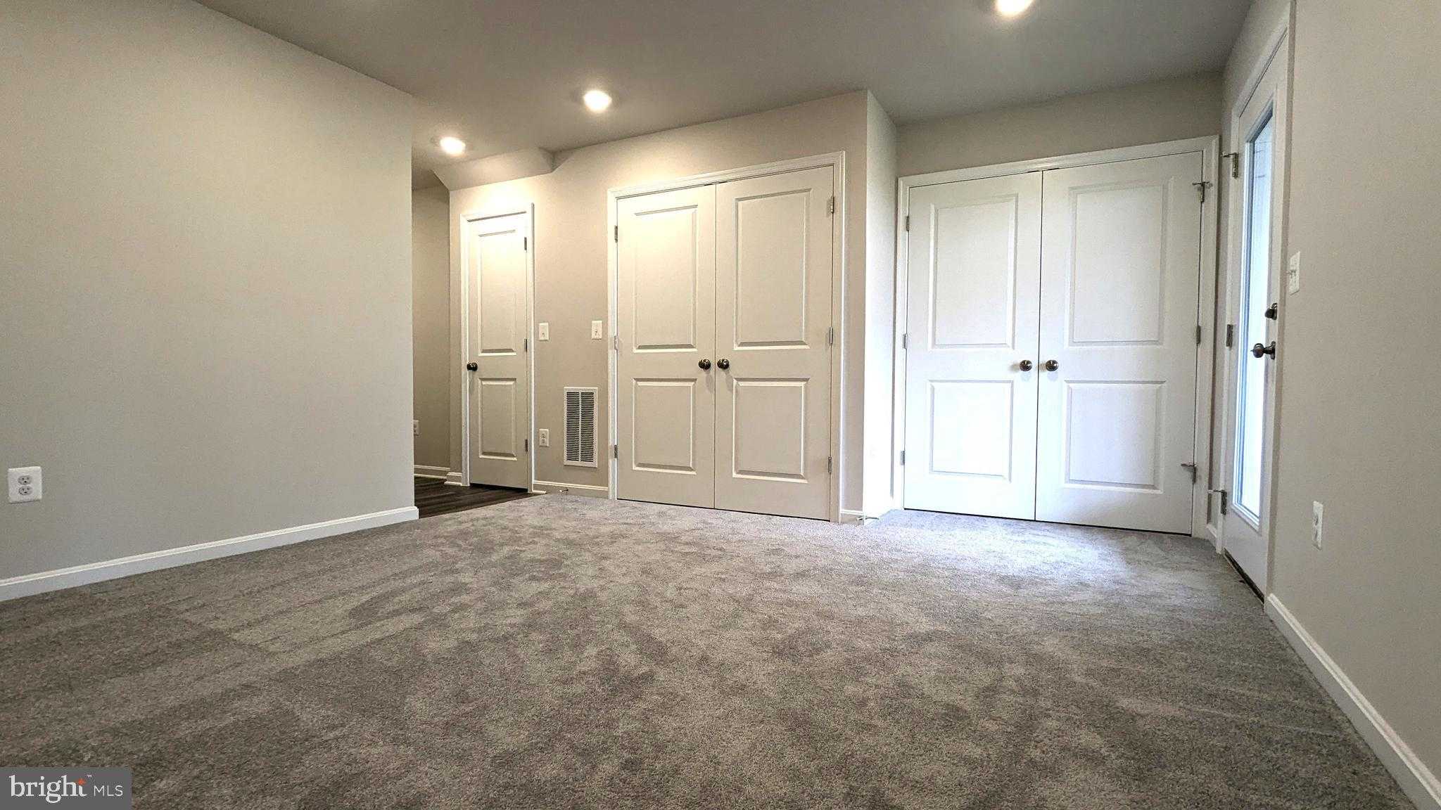 114 Telluride Way photo 8