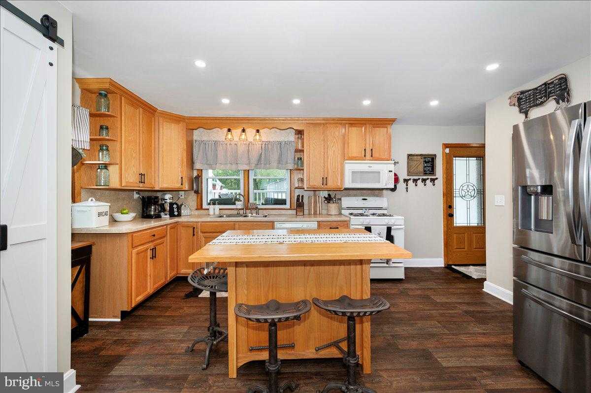 7117 Blue Mountain Rd photo 9