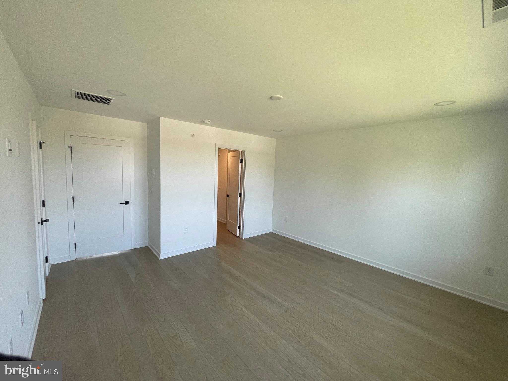 103 Barnes Ct photo 27