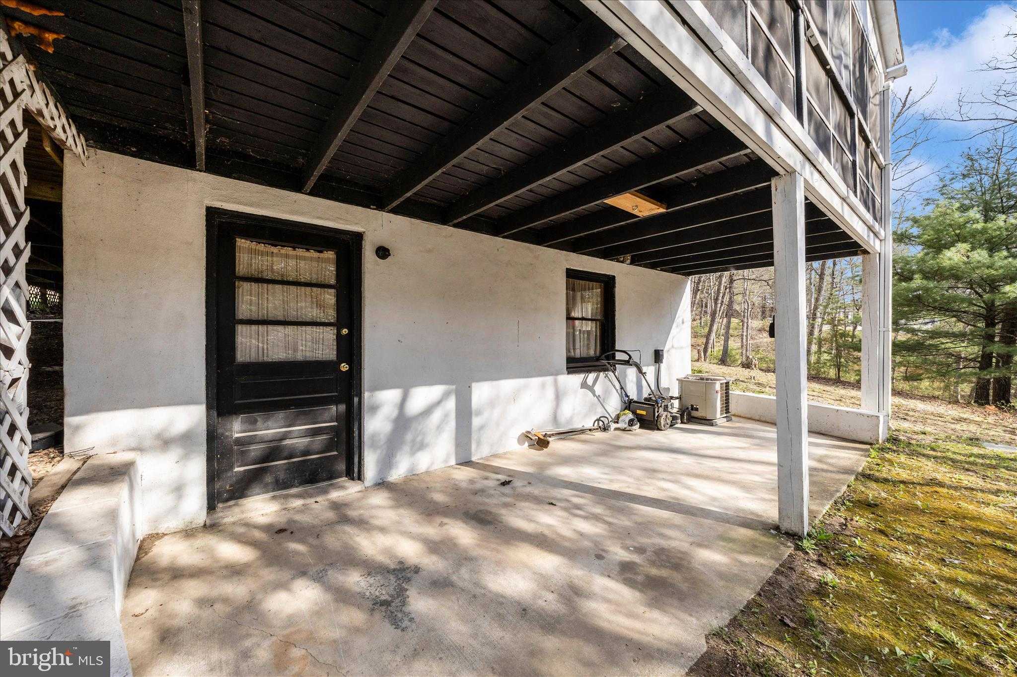 371 Oak Hill Rd photo 30