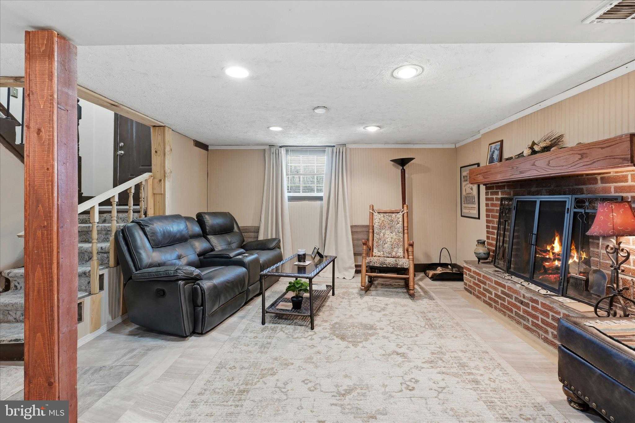 73 Hilltop View Ln photo 27