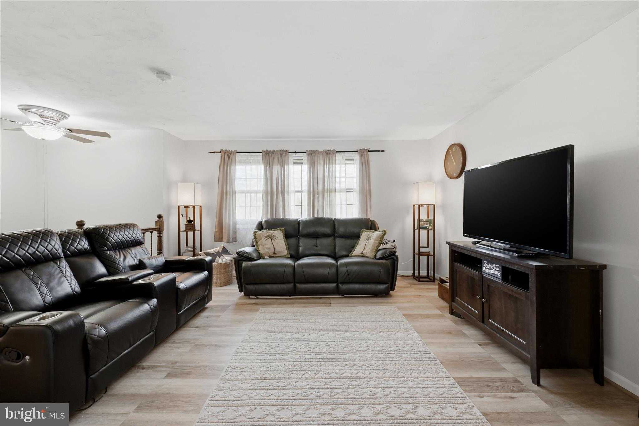 73 Hilltop View Ln photo 6