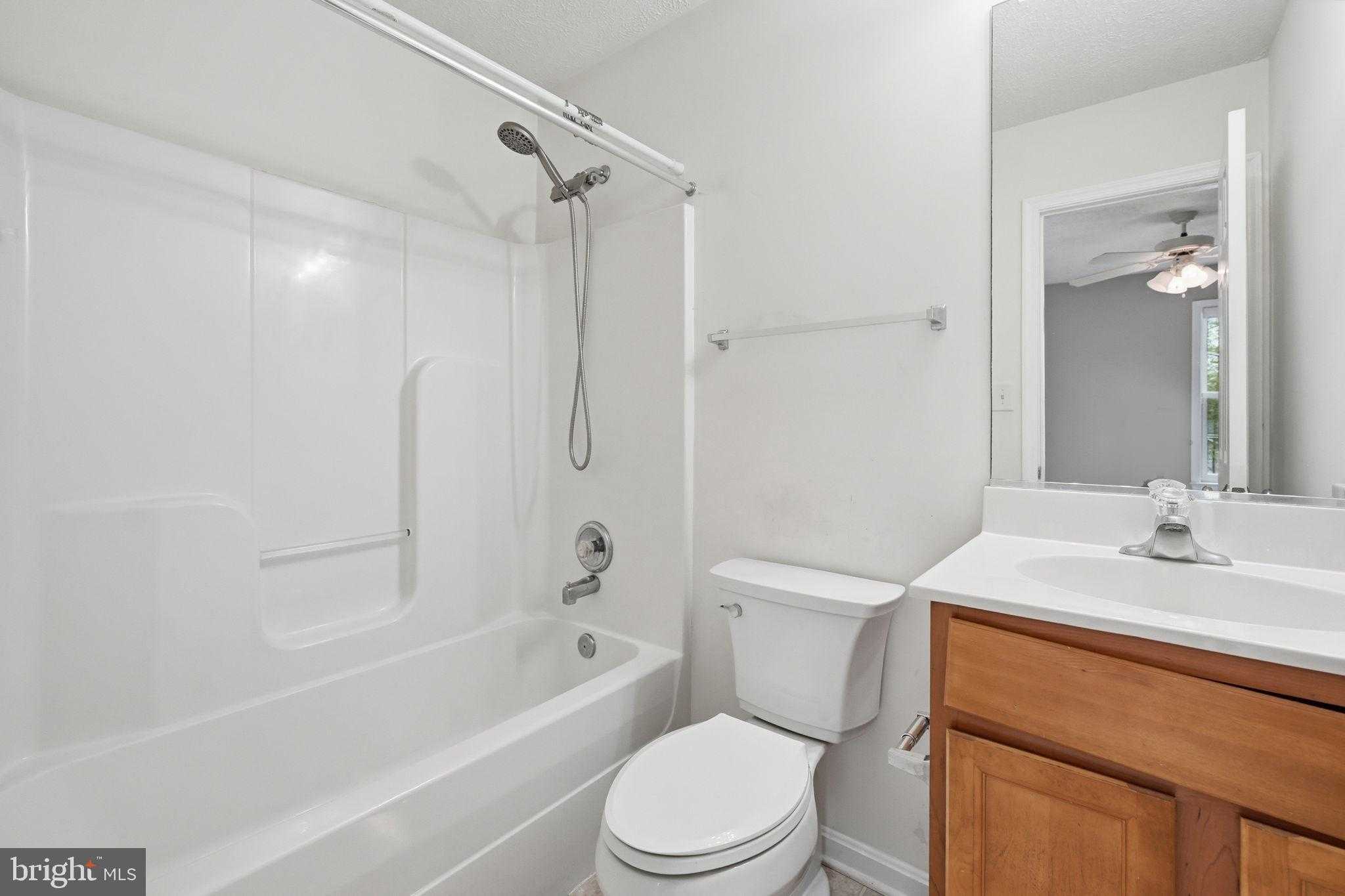 644 Wright Dr photo 22