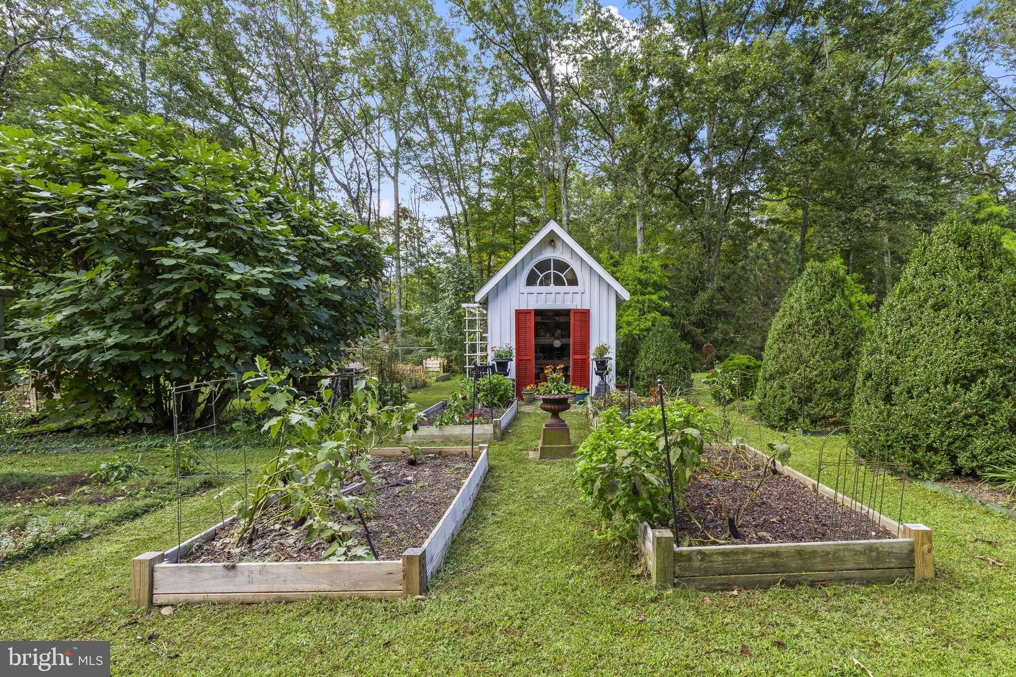 8150 Fairground Rd photo 10