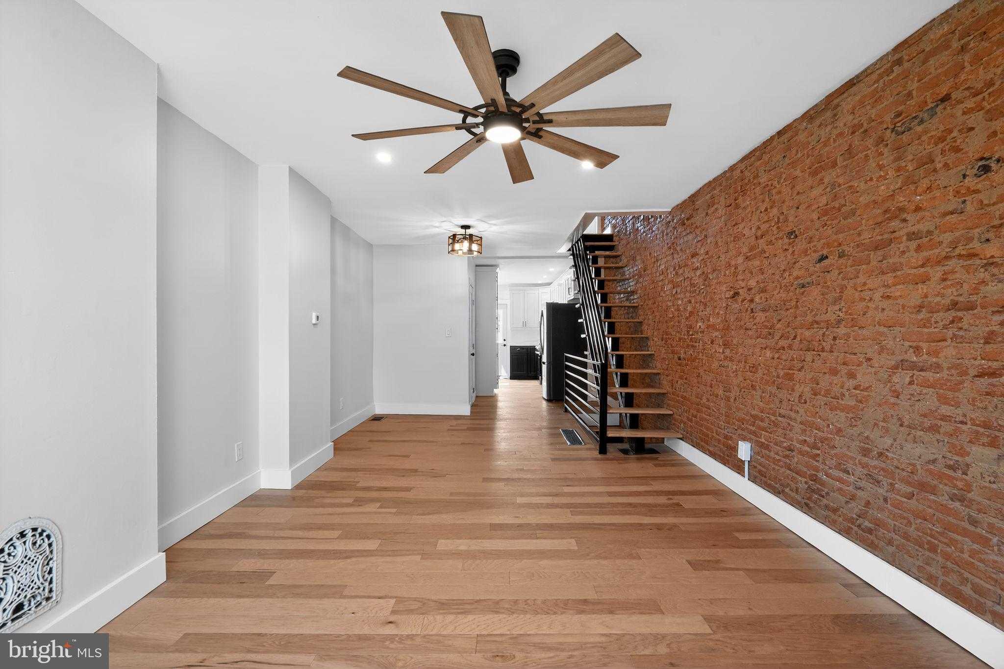 2456 Sepviva St photo 5