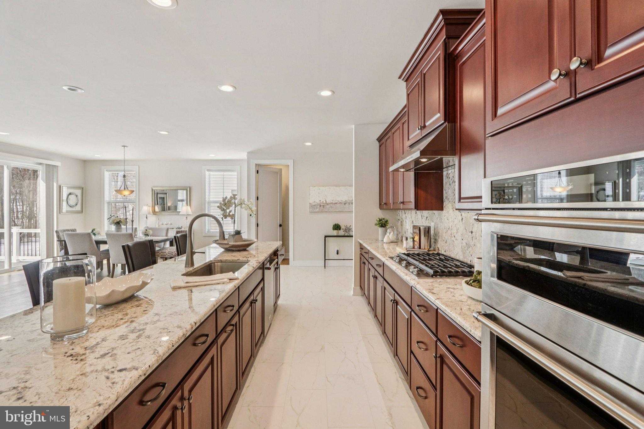 127 Alroy Rd photo 14