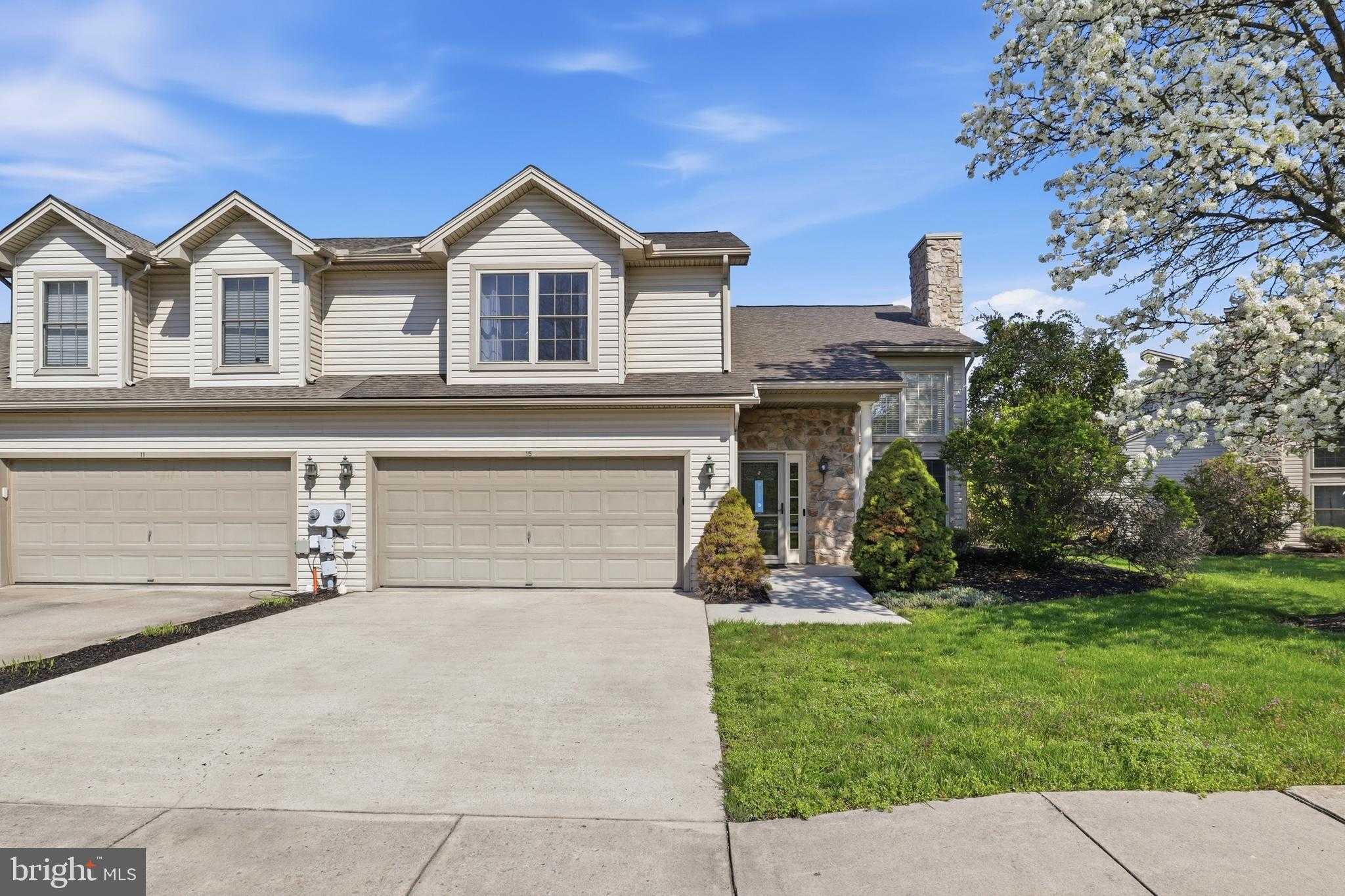 15 Creekview Dr photo 2