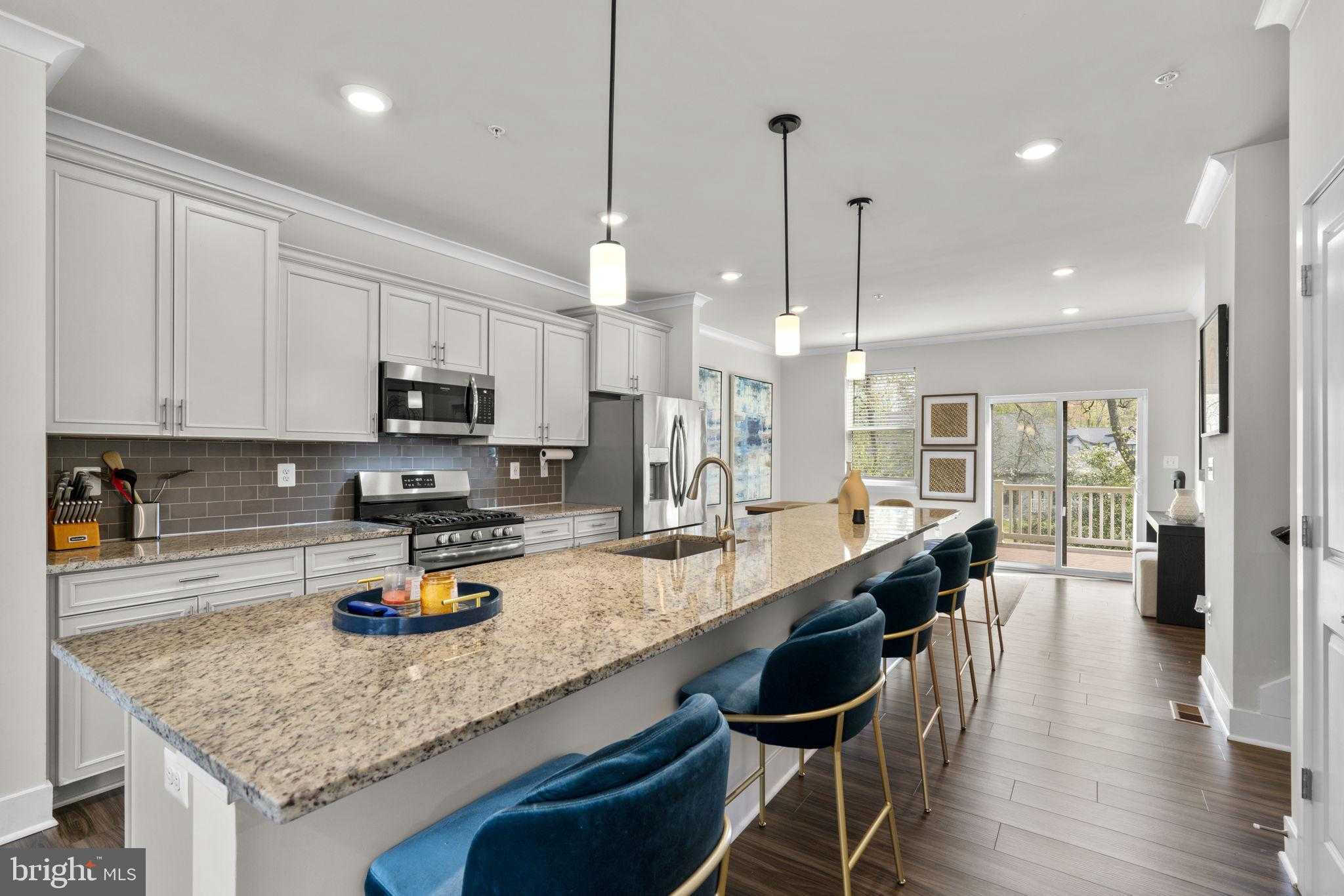 813 Teacher Mitchell Rd photo 6