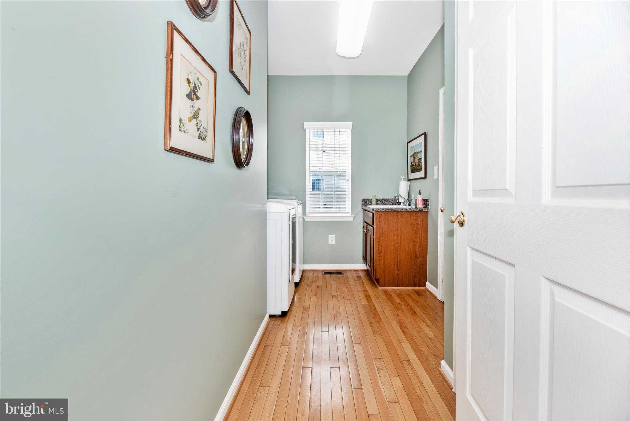 10604 Victorian Ave # 63 photo 20