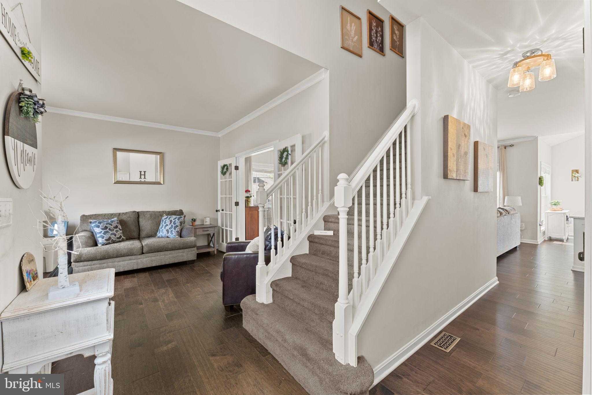 98 Saint Roberts Dr photo 7