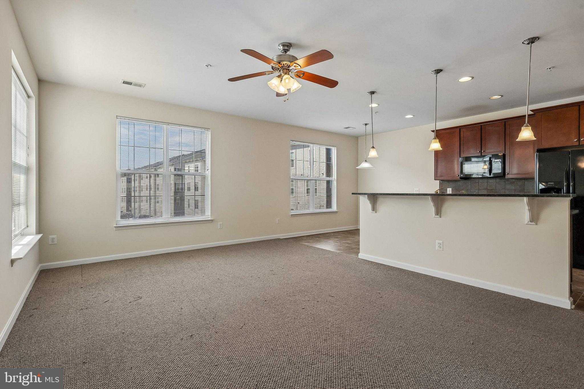 9581 Center St photo 7