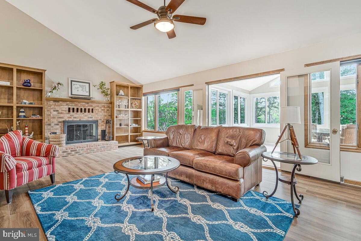 18264 Park Dr photo 19