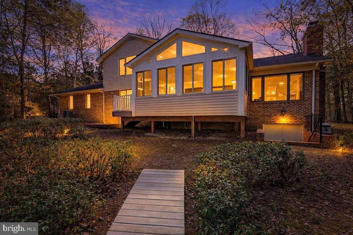 18264 Park Dr photo 3