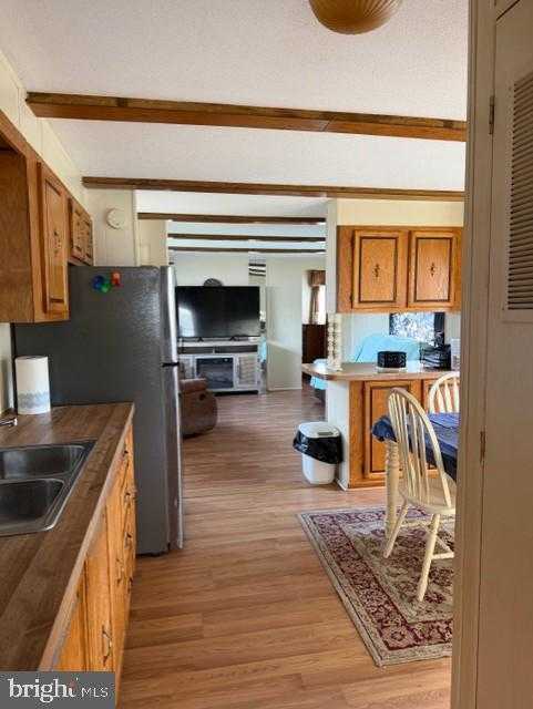 512 Willow Ln photo 15