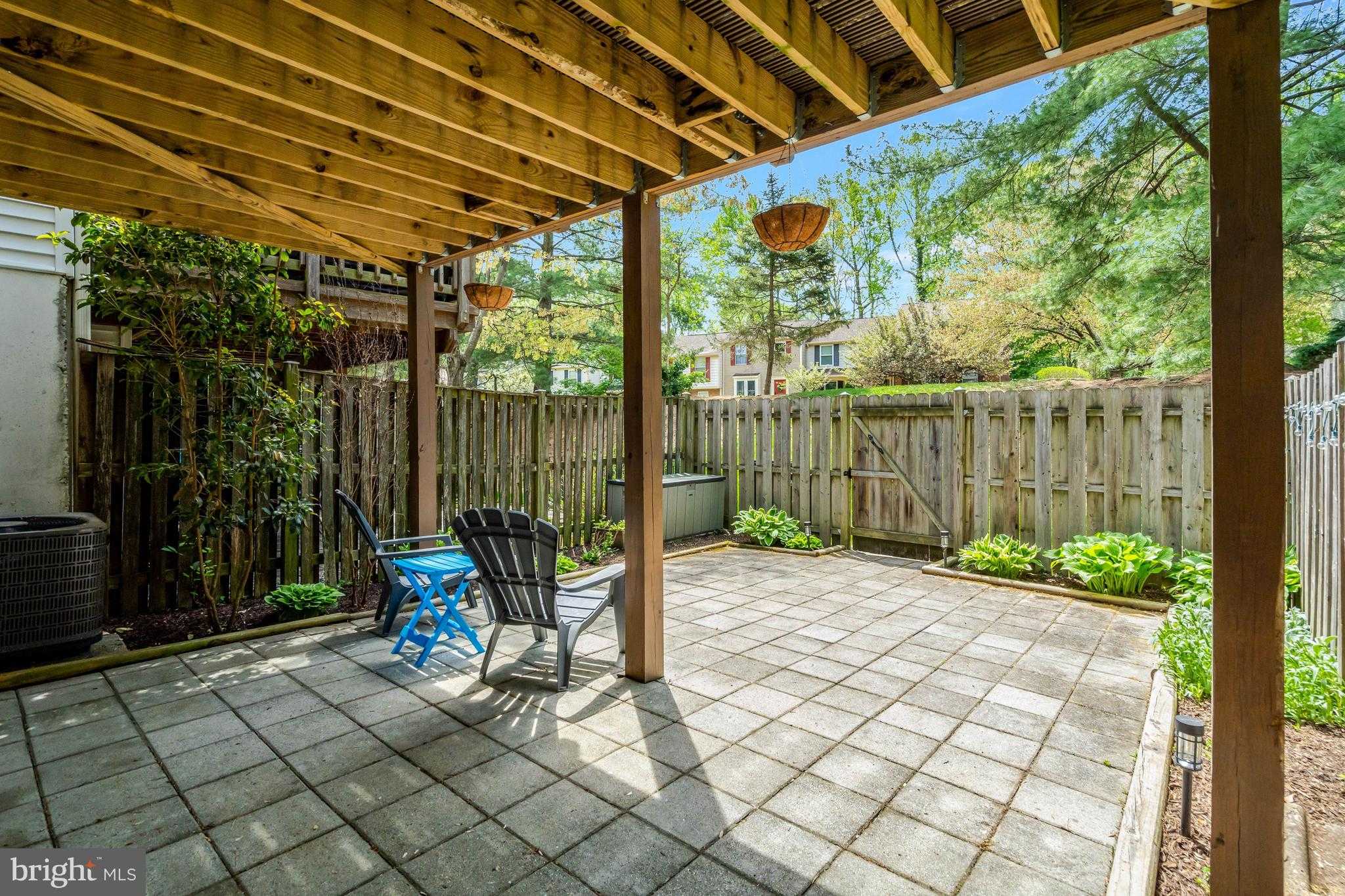 9118 Tiffany Park CT photo 51