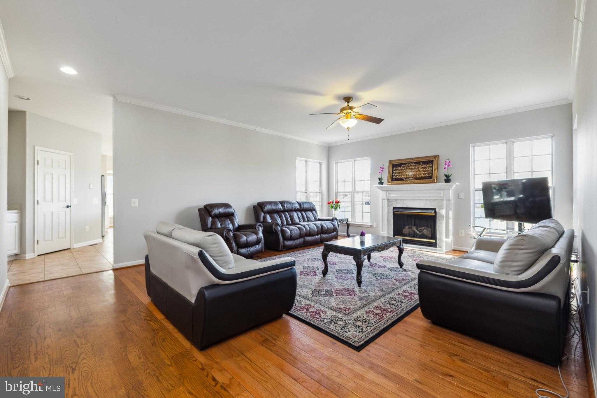 18801 Birdwood CT photo 2